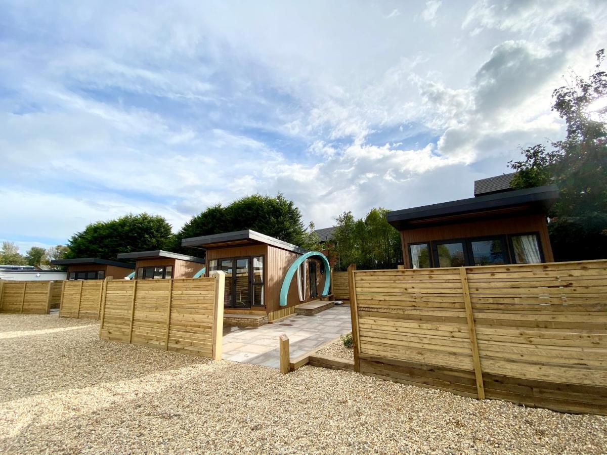 Elletson Park Hotell Pilling Exteriör bild