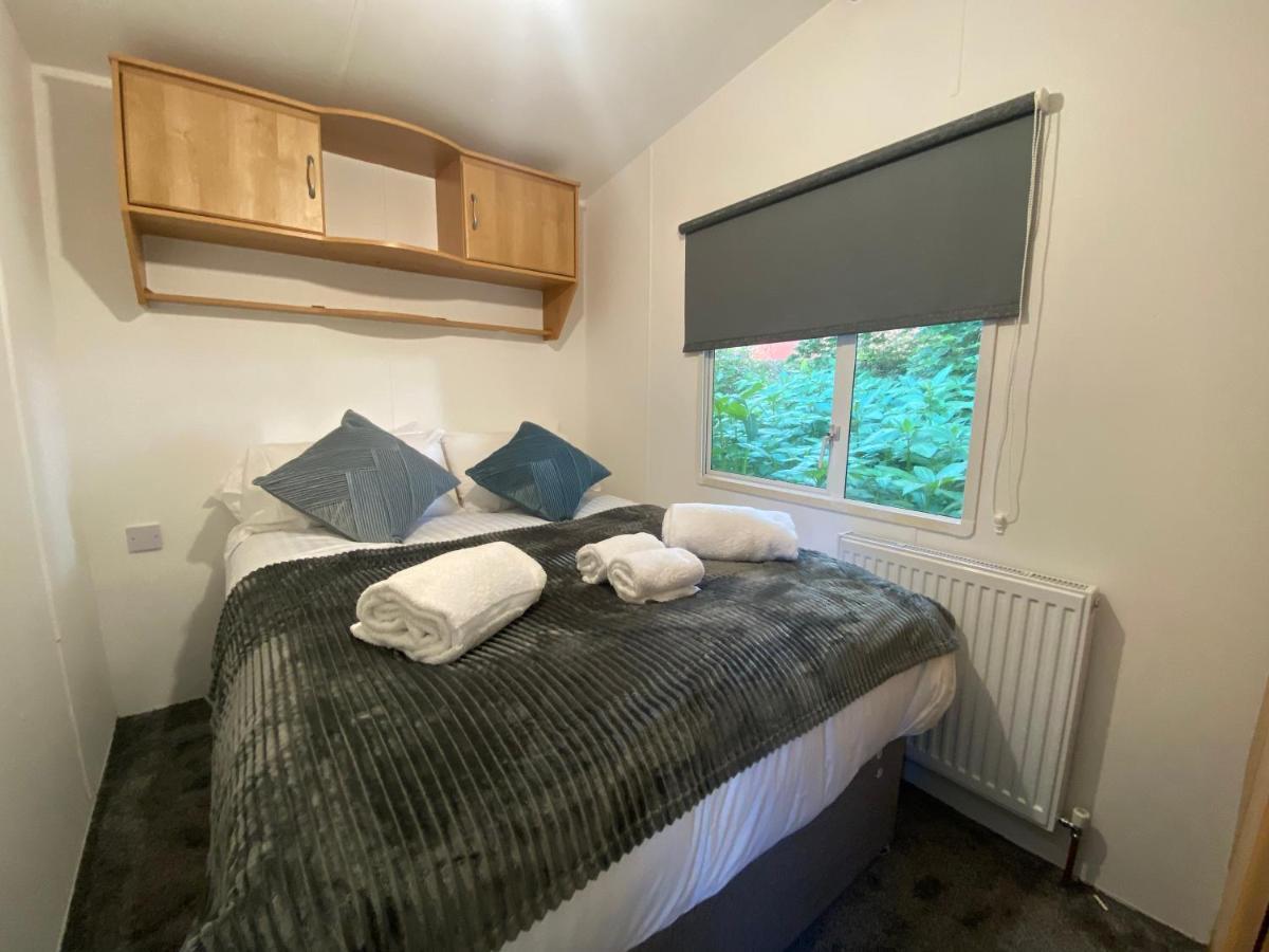 Elletson Park Hotell Pilling Exteriör bild