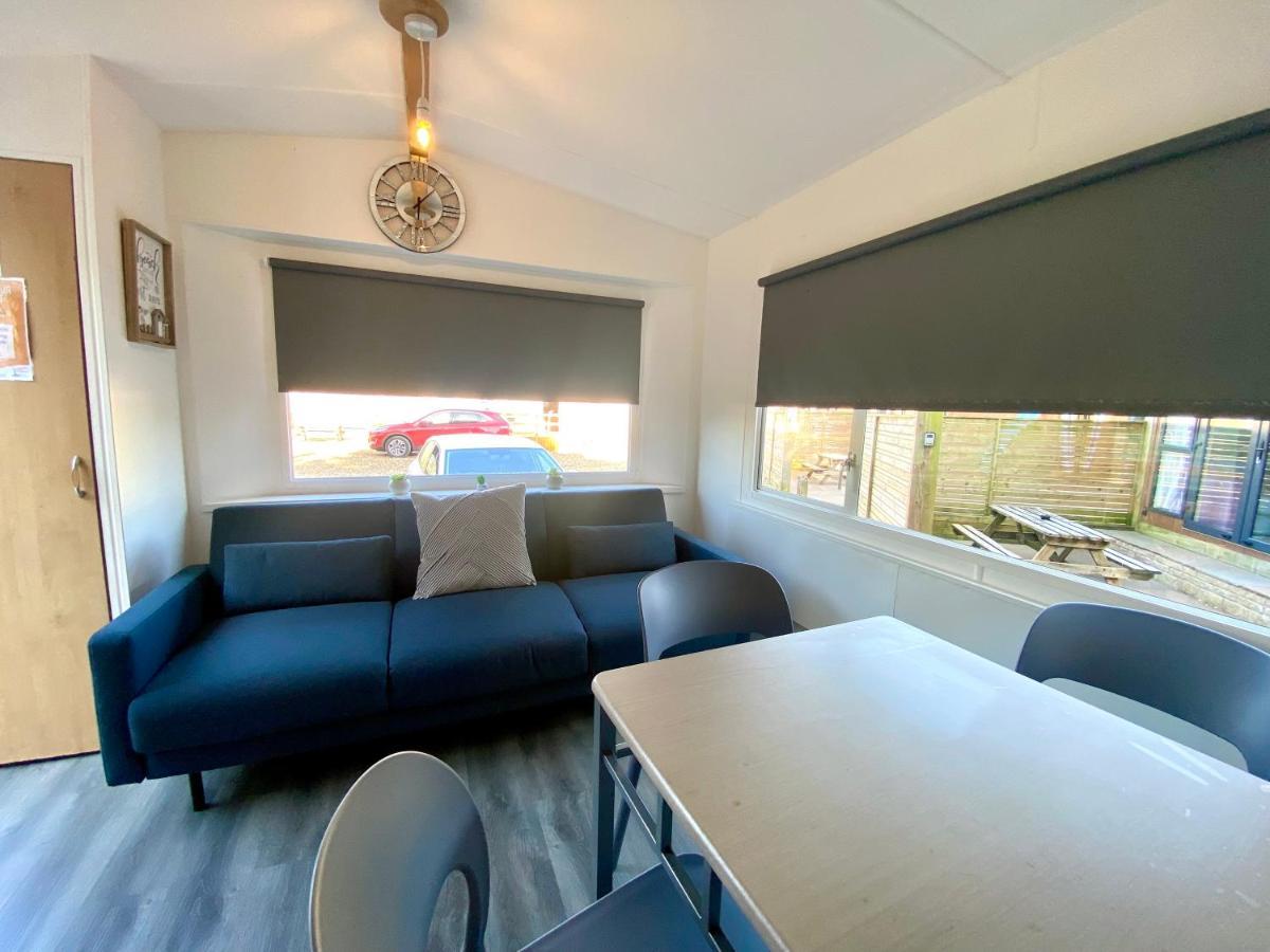 Elletson Park Hotell Pilling Exteriör bild
