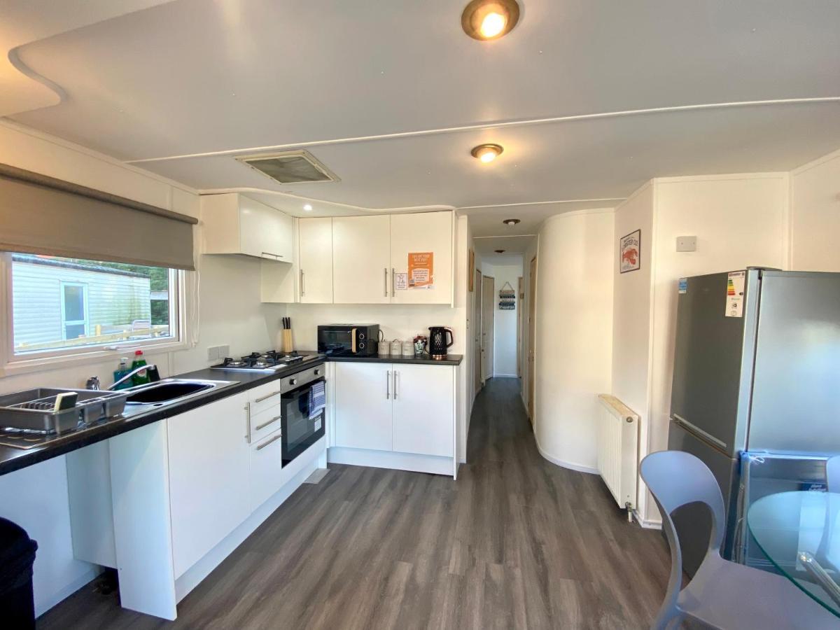 Elletson Park Hotell Pilling Exteriör bild