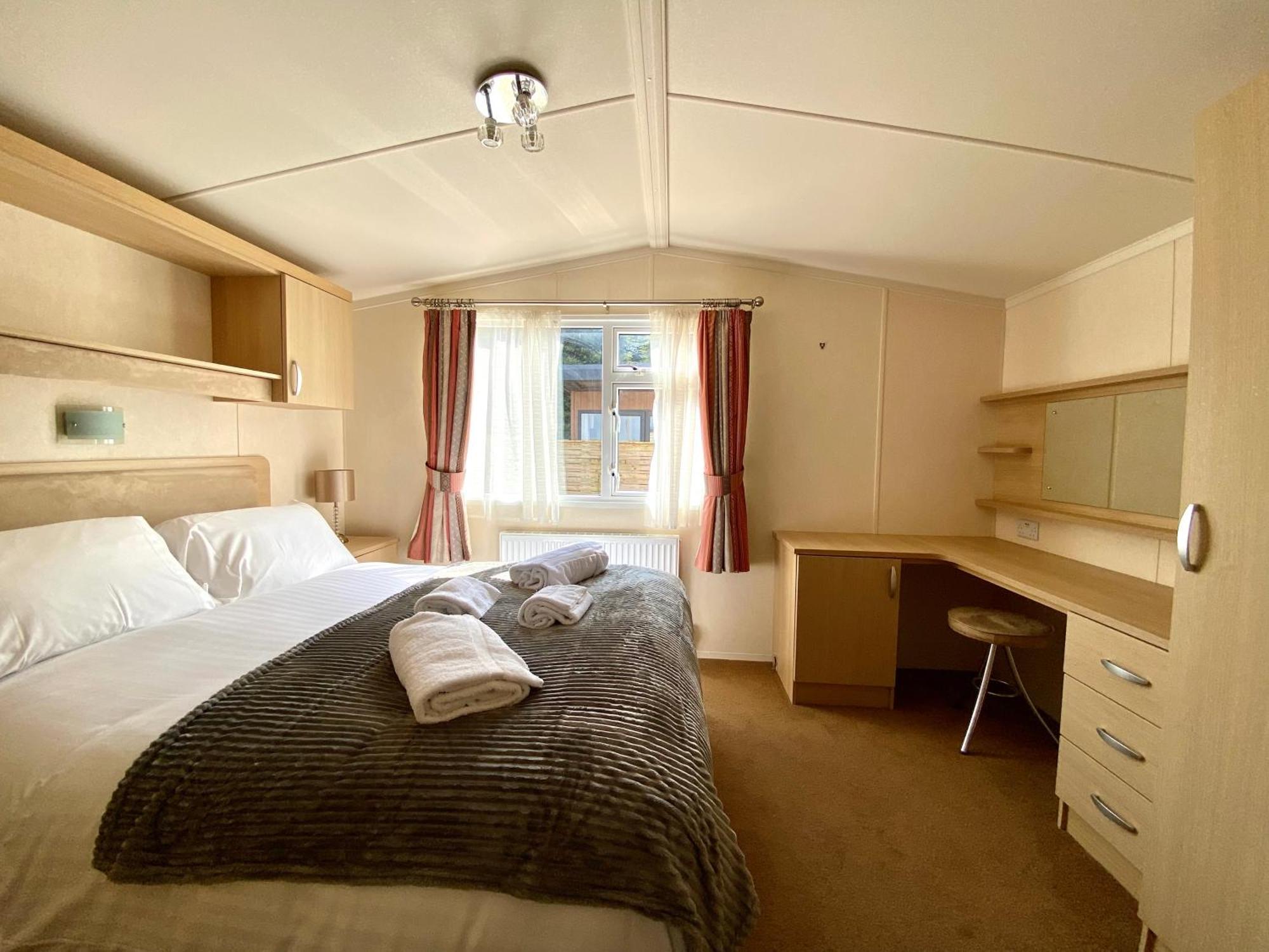 Elletson Park Hotell Pilling Exteriör bild